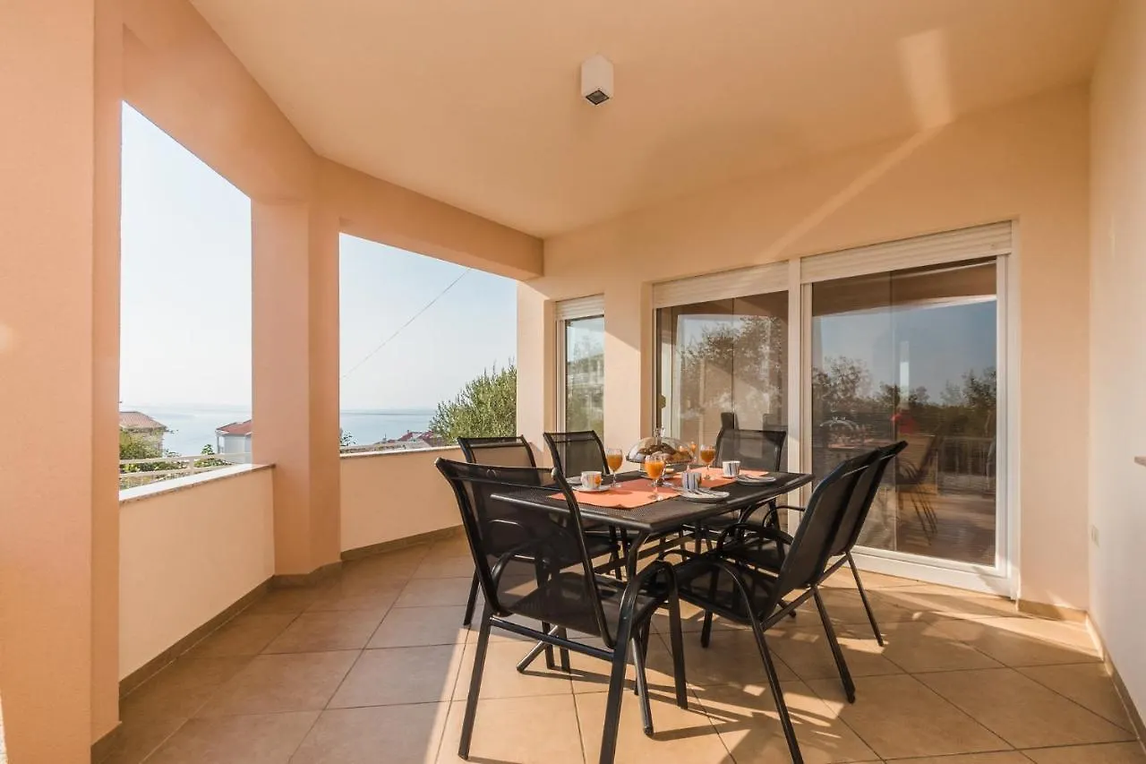 Blazenka Apartment Crikvenica