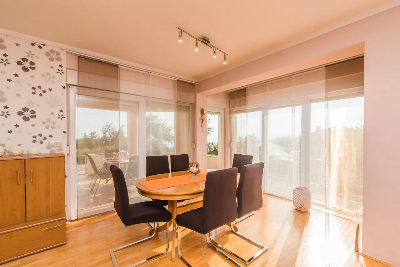 Blazenka Apartment Crikvenica